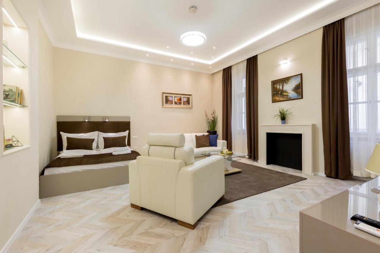 Cozy Dream Home In The Absolute Center Budapest Bagian luar foto
