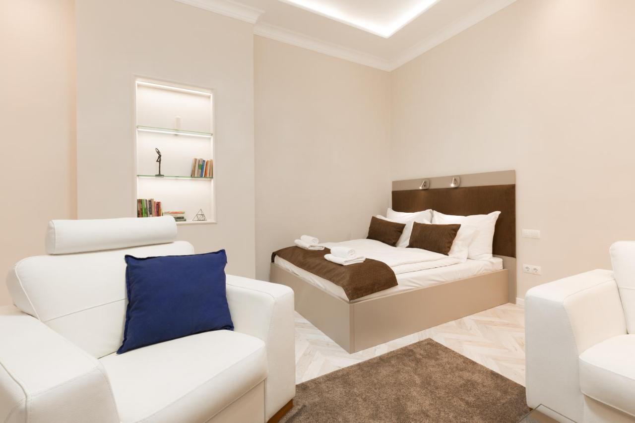 Cozy Dream Home In The Absolute Center Budapest Bagian luar foto
